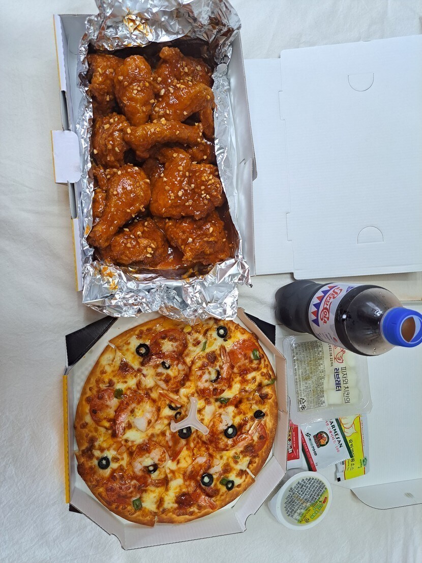 피자와 치킨의 러브레터 | 푸드 | 캐시피드