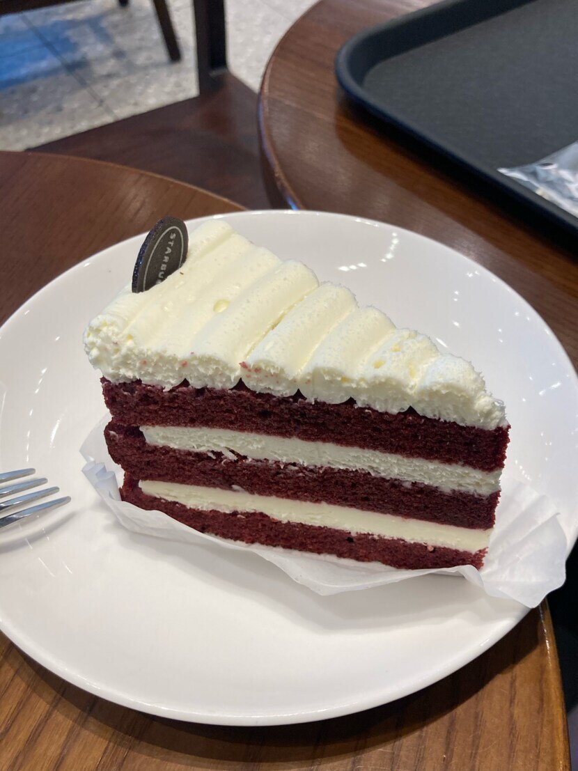 스벅 레드벨벳 케이크~~~~🍰 | 뉴스트림