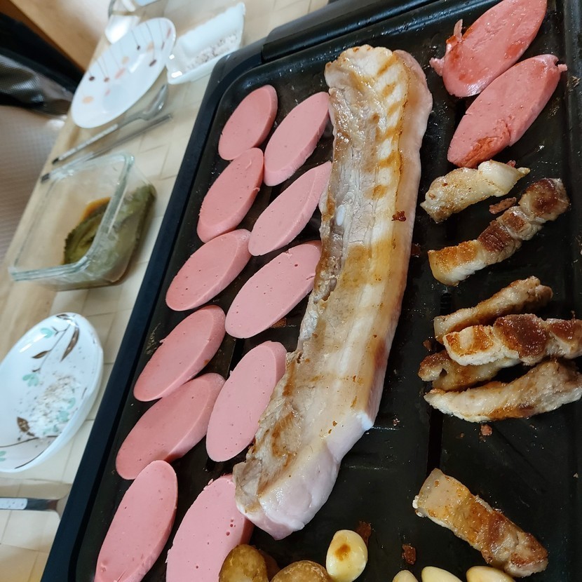 💢💢💢삼겹과 분홍소시지 | 뉴스트림